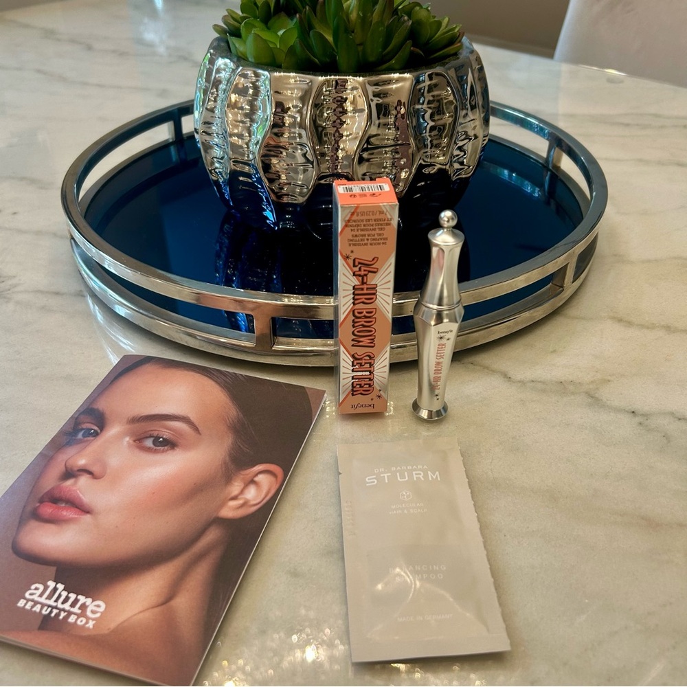 Benefit 24-HR Brow Setter Gel 🆕 with FREE GIFT 🎁